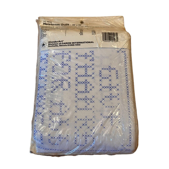 Wonderart Stamped Embroidery Mini Heirloom Quilt Kit Kind Gentle Love 9103 - Picture 3 of 3